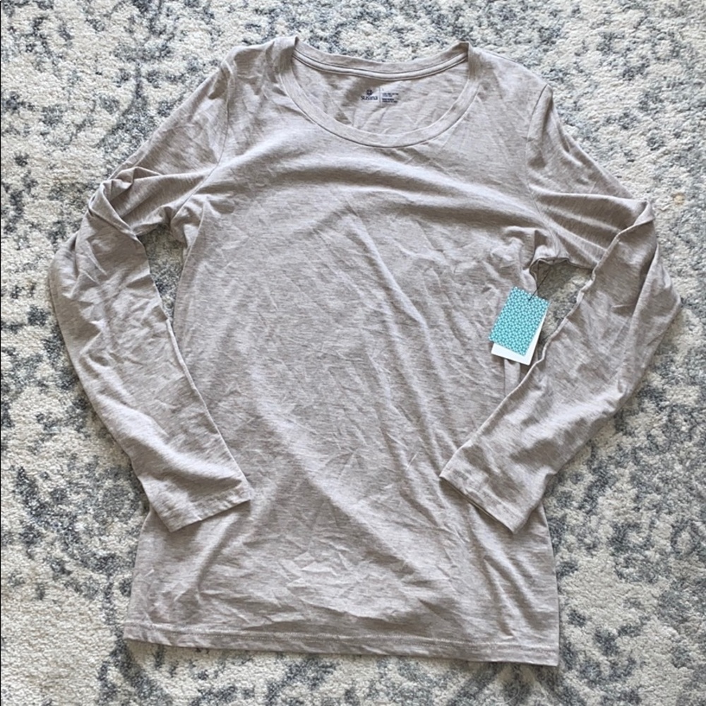 long sleeve tee